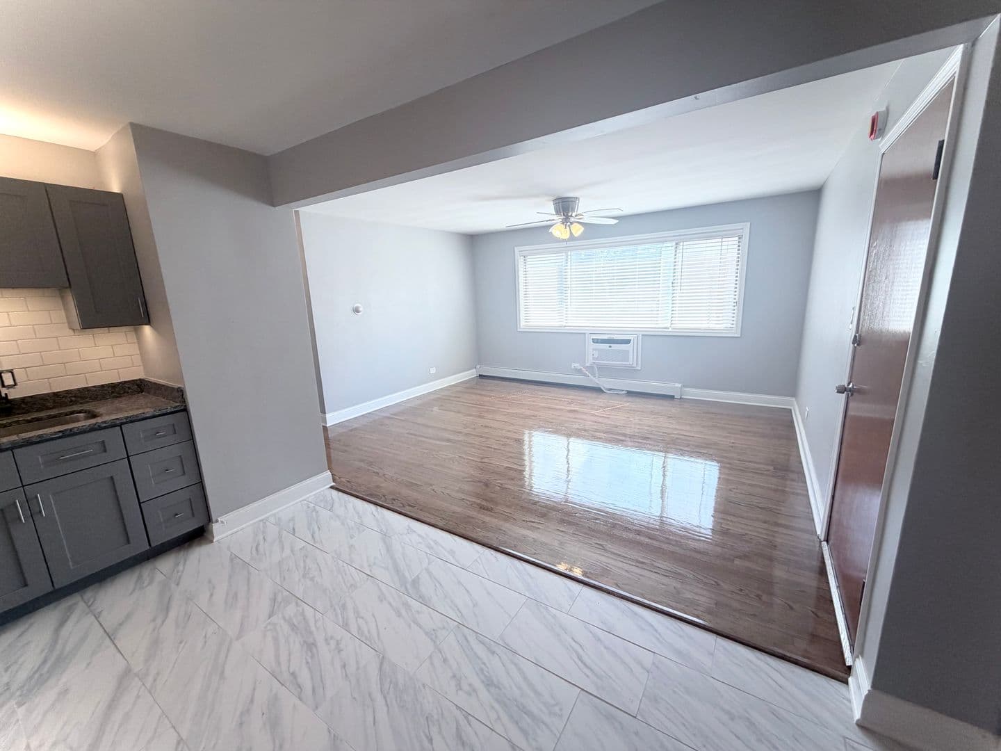 Melrose Park Apartment: 2069 North 18th Avenue