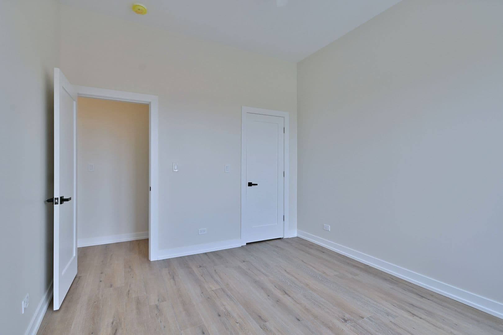 Forest Park Apartment: 7512-7522 Madison Street