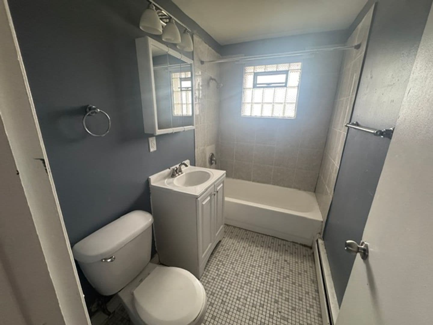 Midlothian Apartment: 14642 Keystone Avenue