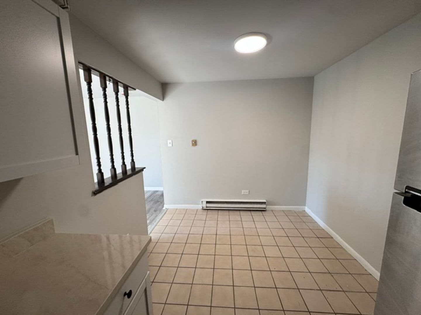 Alsip Apartment: 4329 West Park Lane Drive