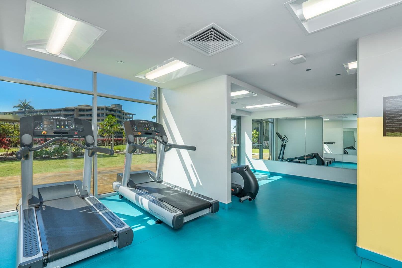 Honolulu Apartment: 7000 Hawaii Kai Dr.