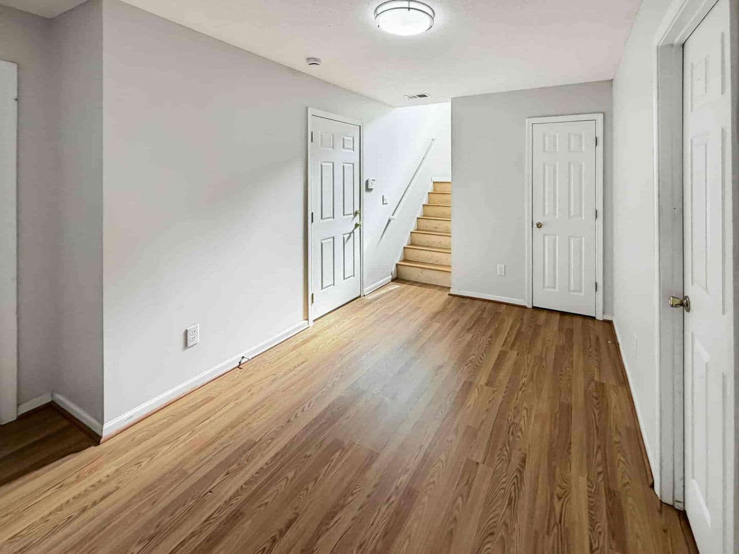 Austell House: 4902 Jocks Ln