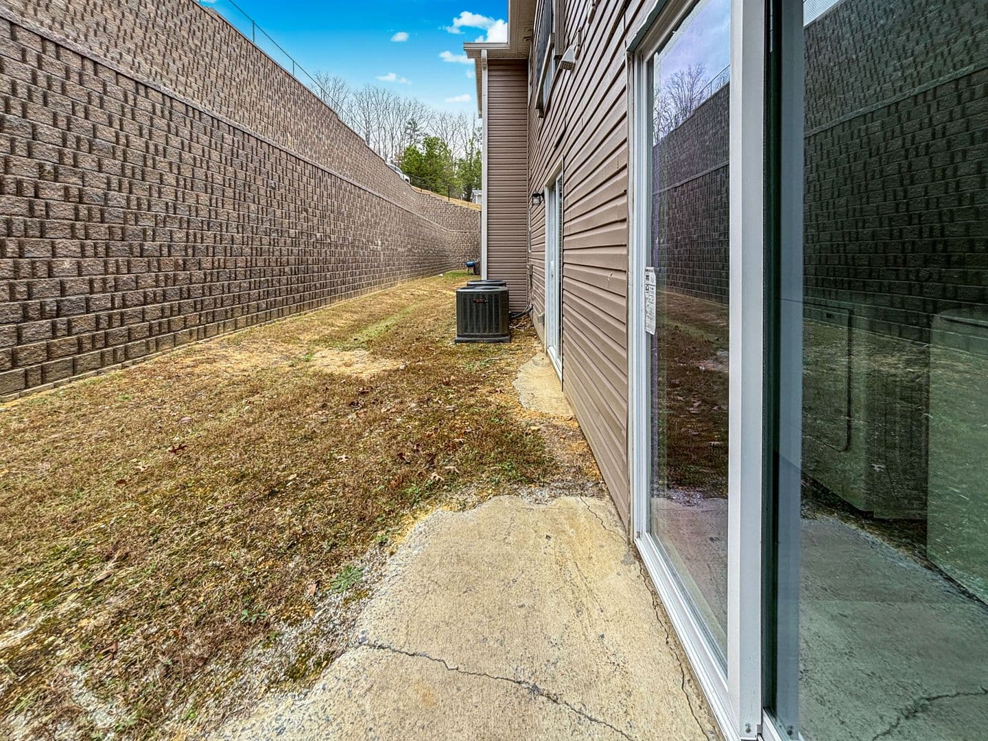 Cartersville House: 1402 Stonehaven Circle