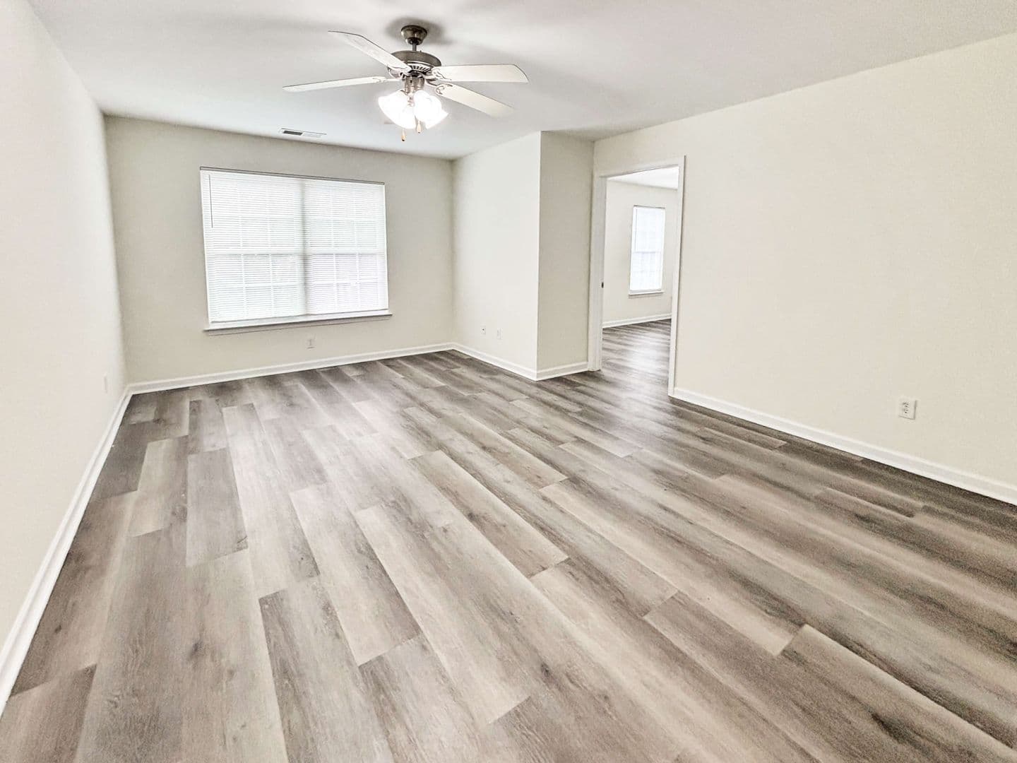 Cartersville House: 1402 Stonehaven Circle