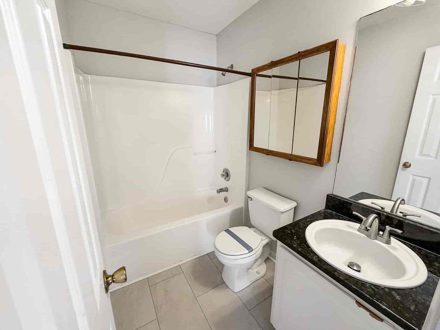 Austell House: 4902 Jocks Ln