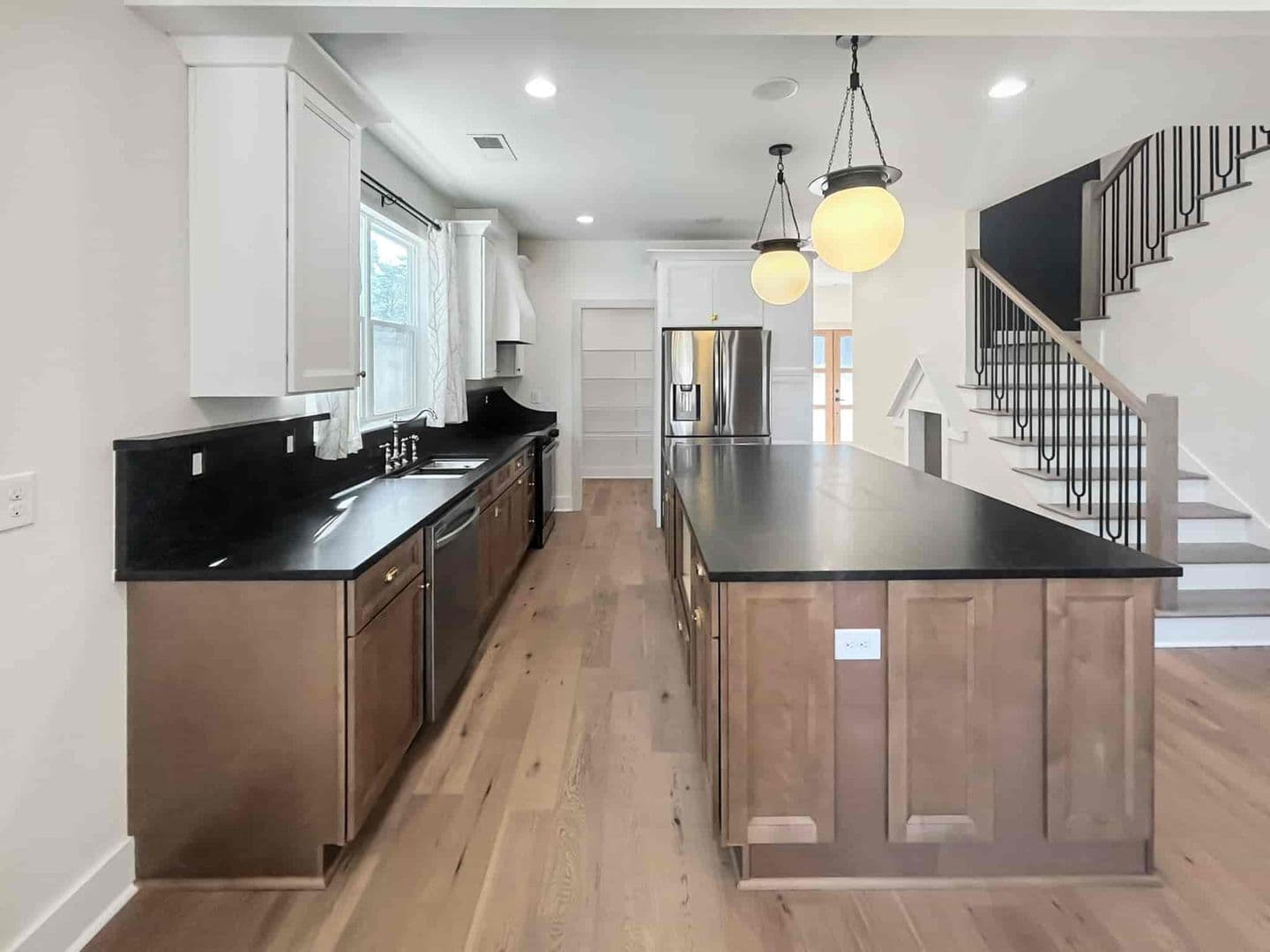 Marietta House: 1670 Concord Dr SE