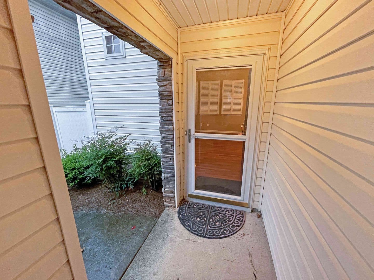 Acworth House: 182 Windcroft Court