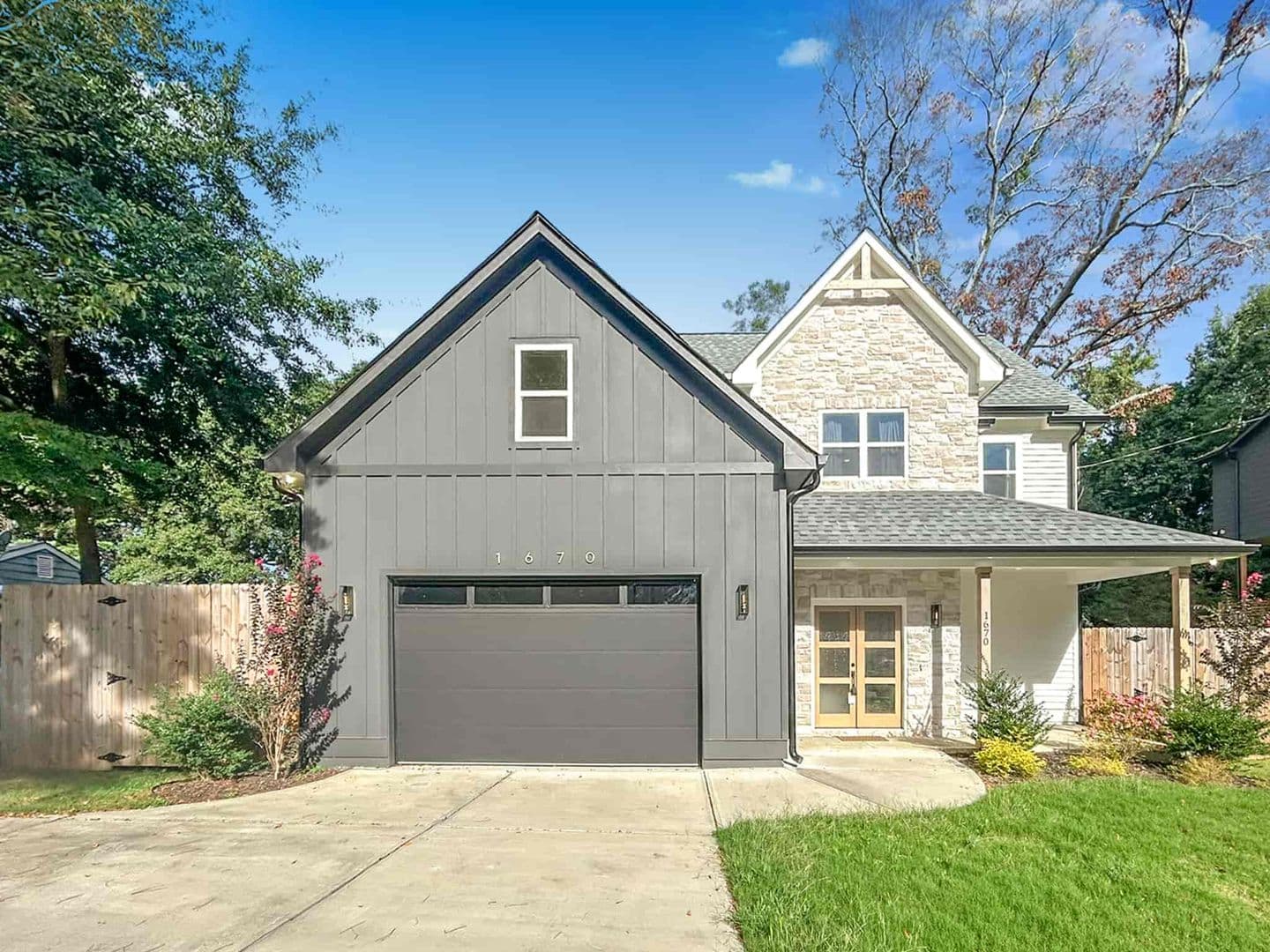 Marietta House: 1670 Concord Dr SE