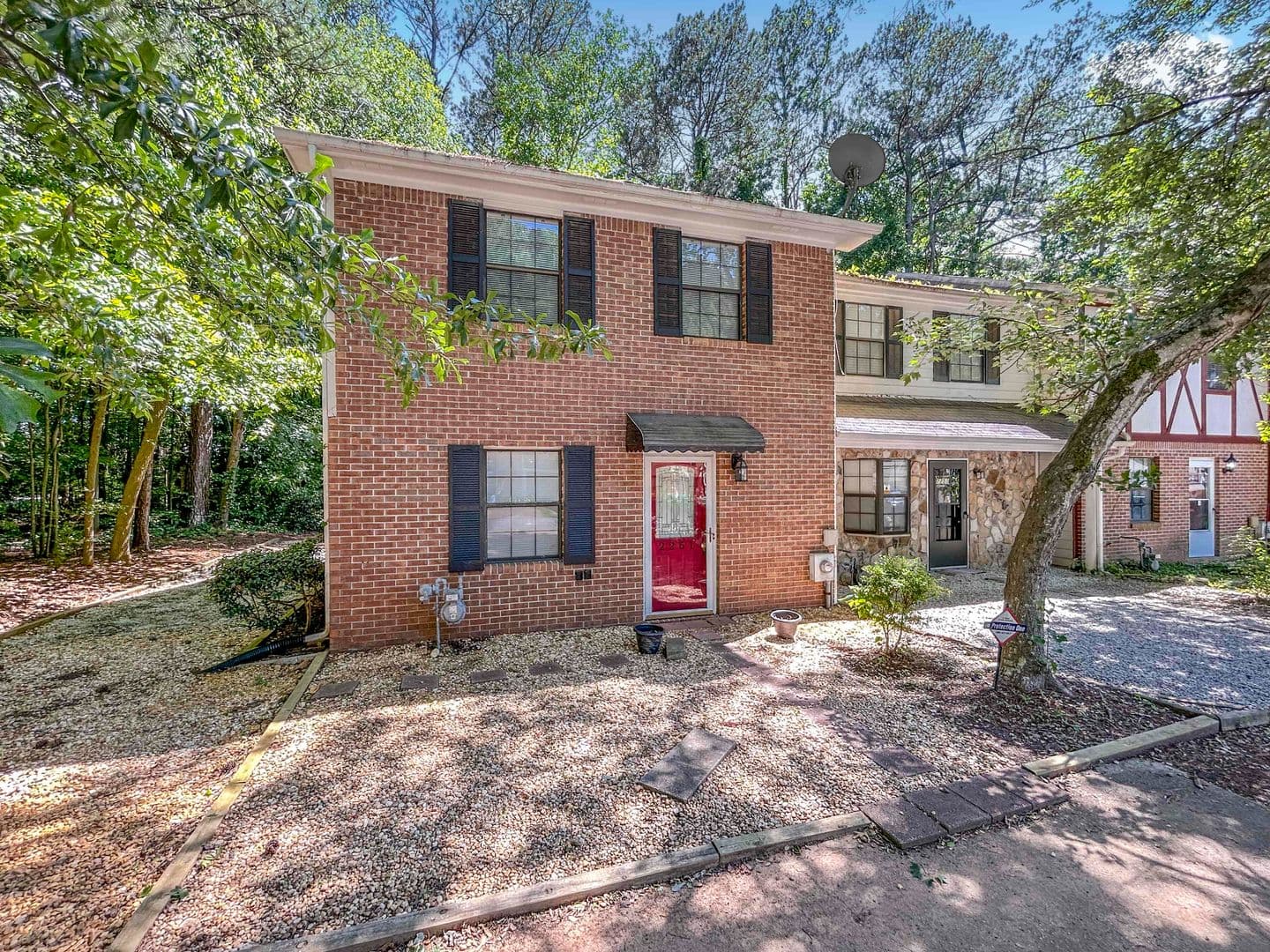 Austell House: 2251 Salt Springs Place