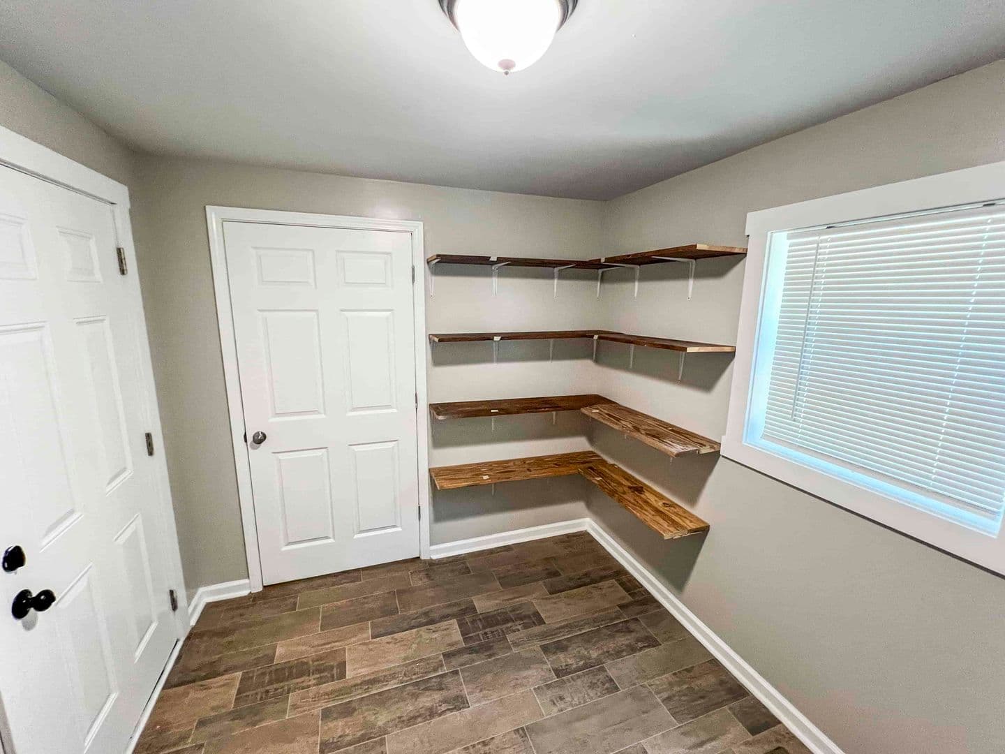 Cartersville House: 18 Mockingbird Drive