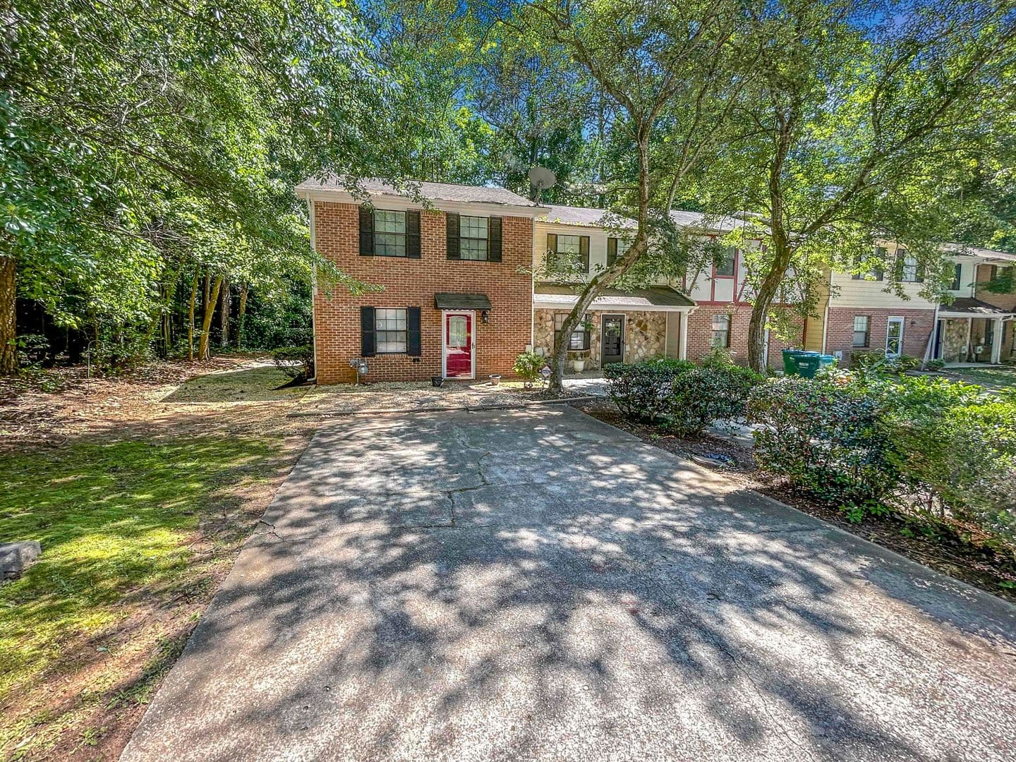 Austell House: 2251 Salt Springs Place