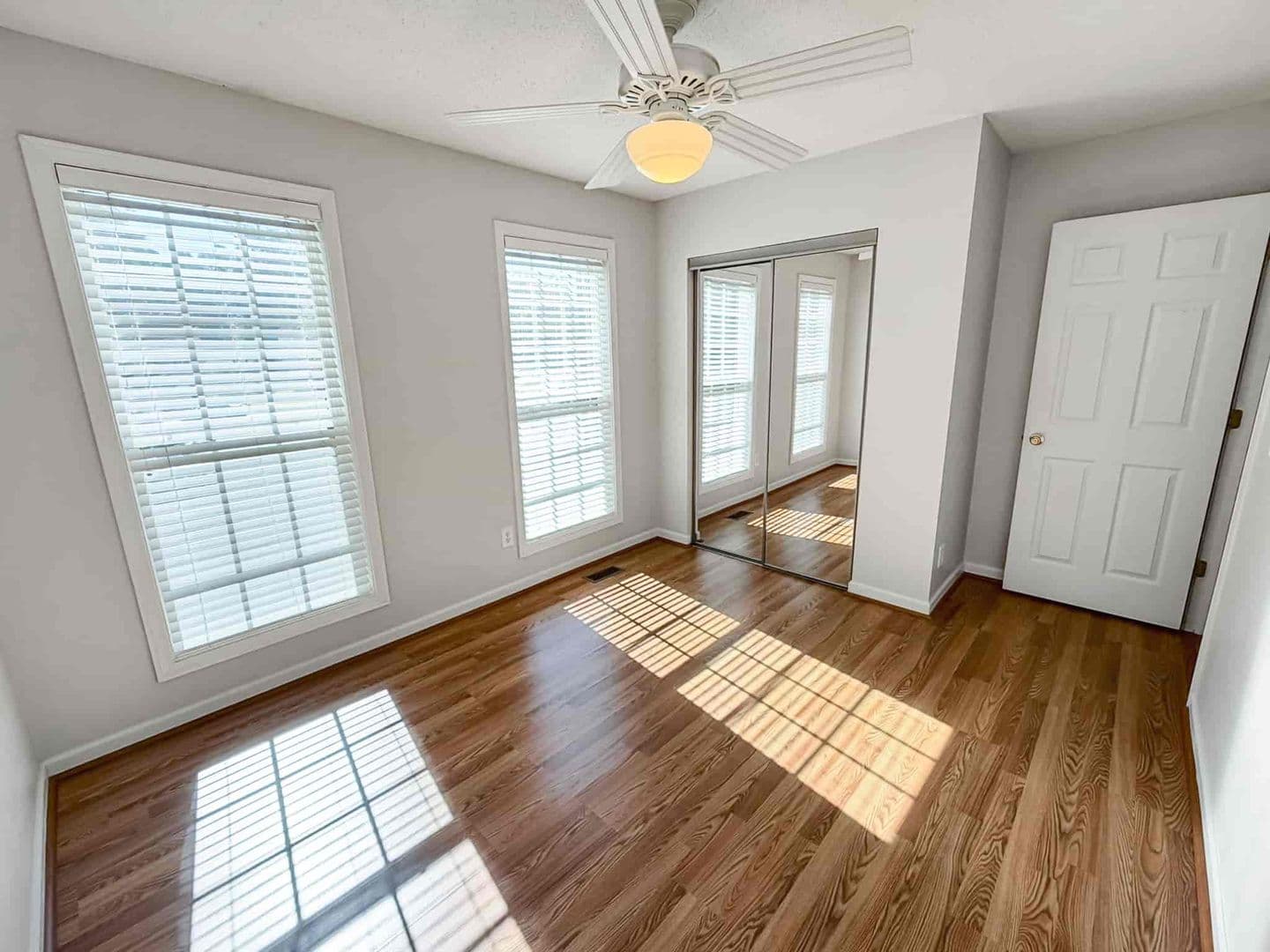 Austell House: 4902 Jocks Ln