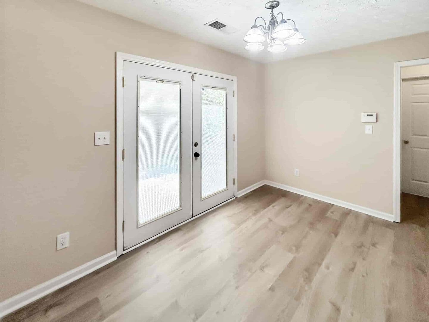 Mableton House: 6090 Farmwood Way SE