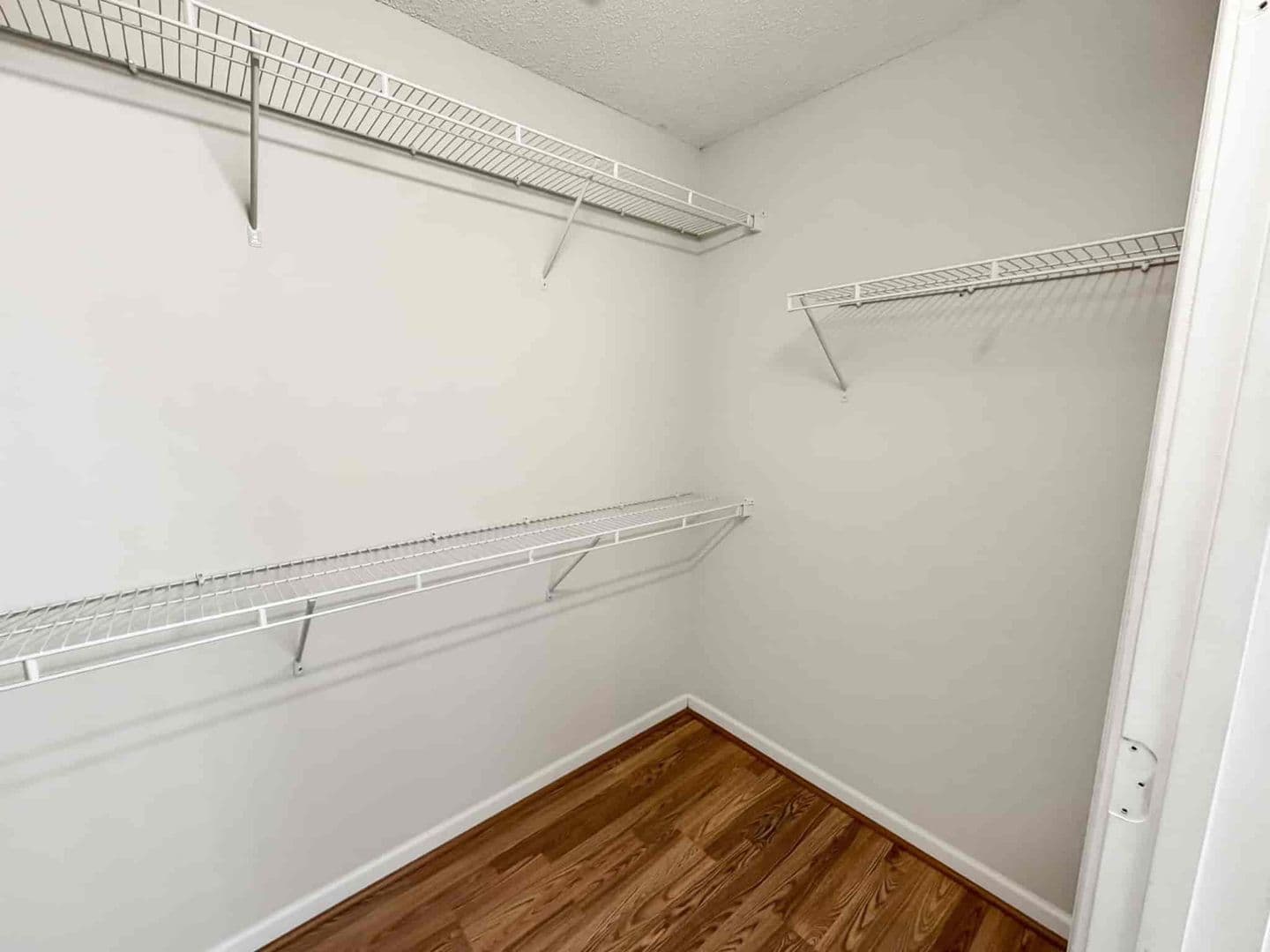 Austell House: 4902 Jocks Ln