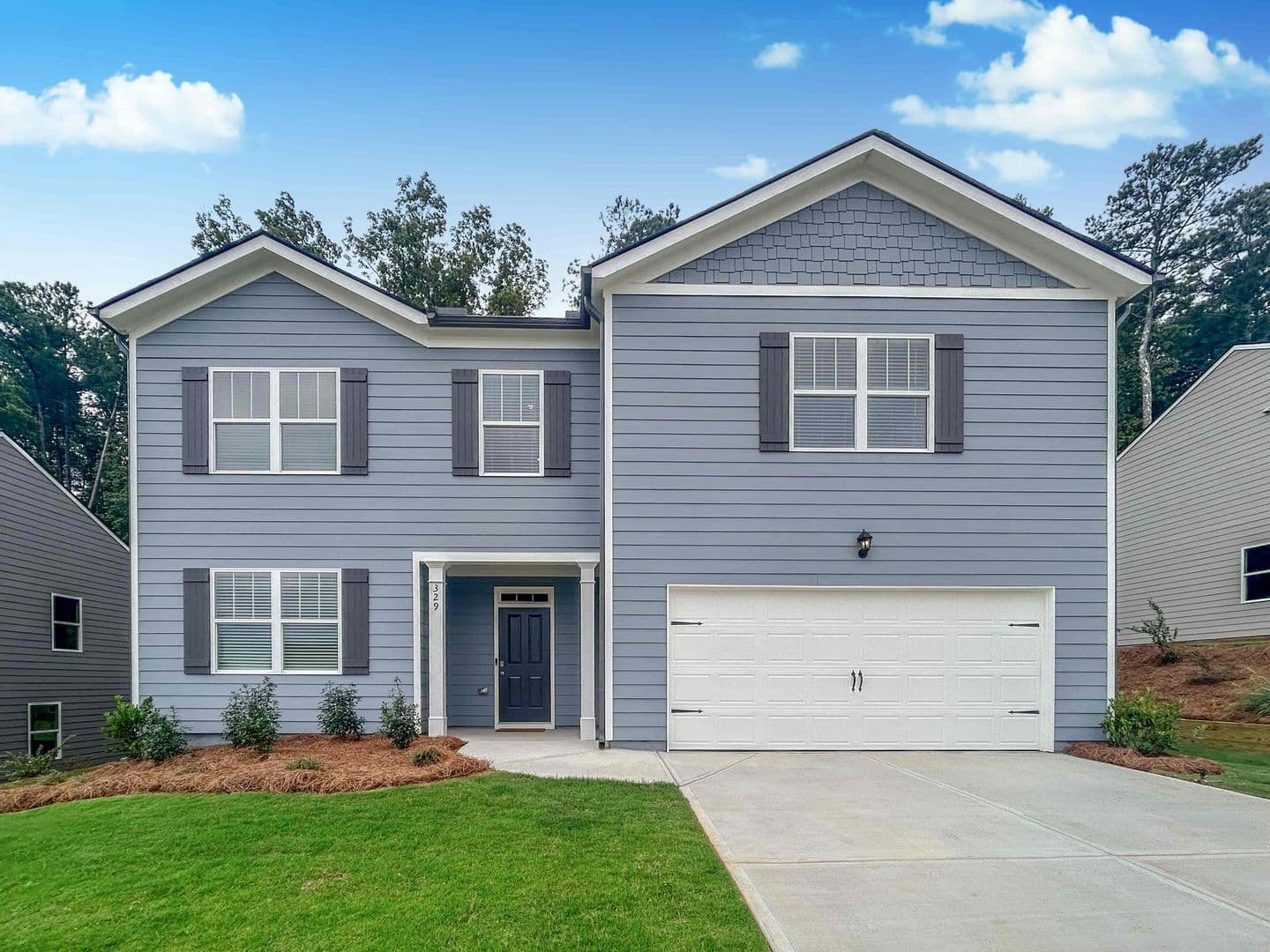 Dallas House: 329 Creekview Wy