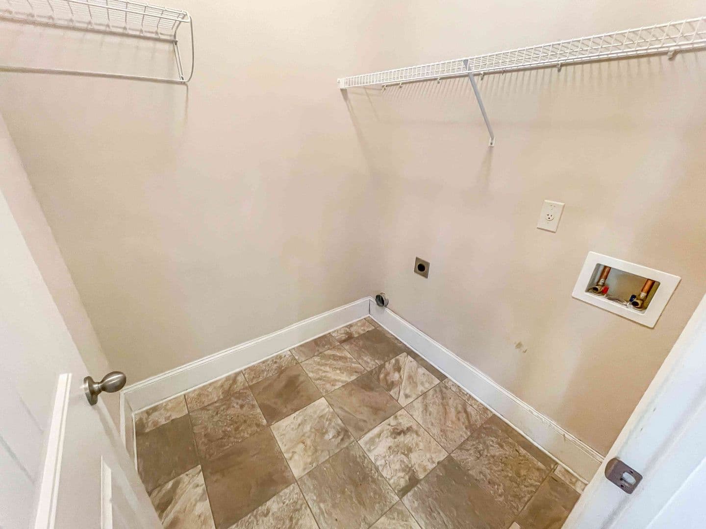 Cumming House: 5840 Zelkova Drive