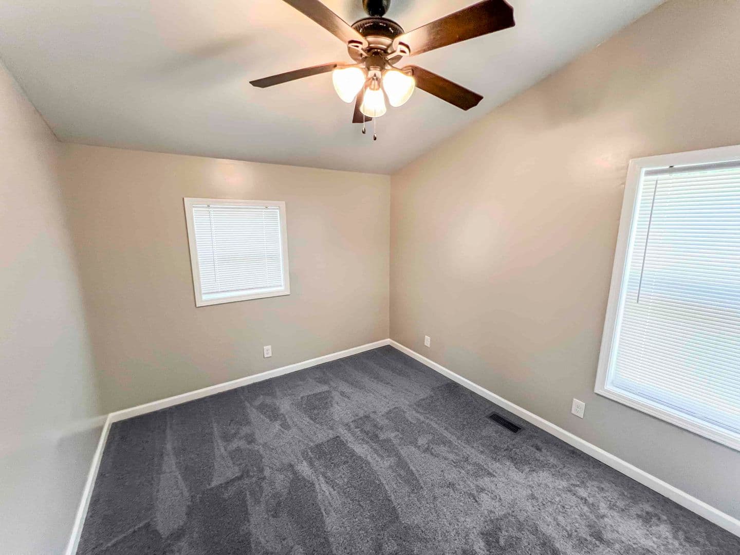 Cartersville House: 18 Mockingbird Drive