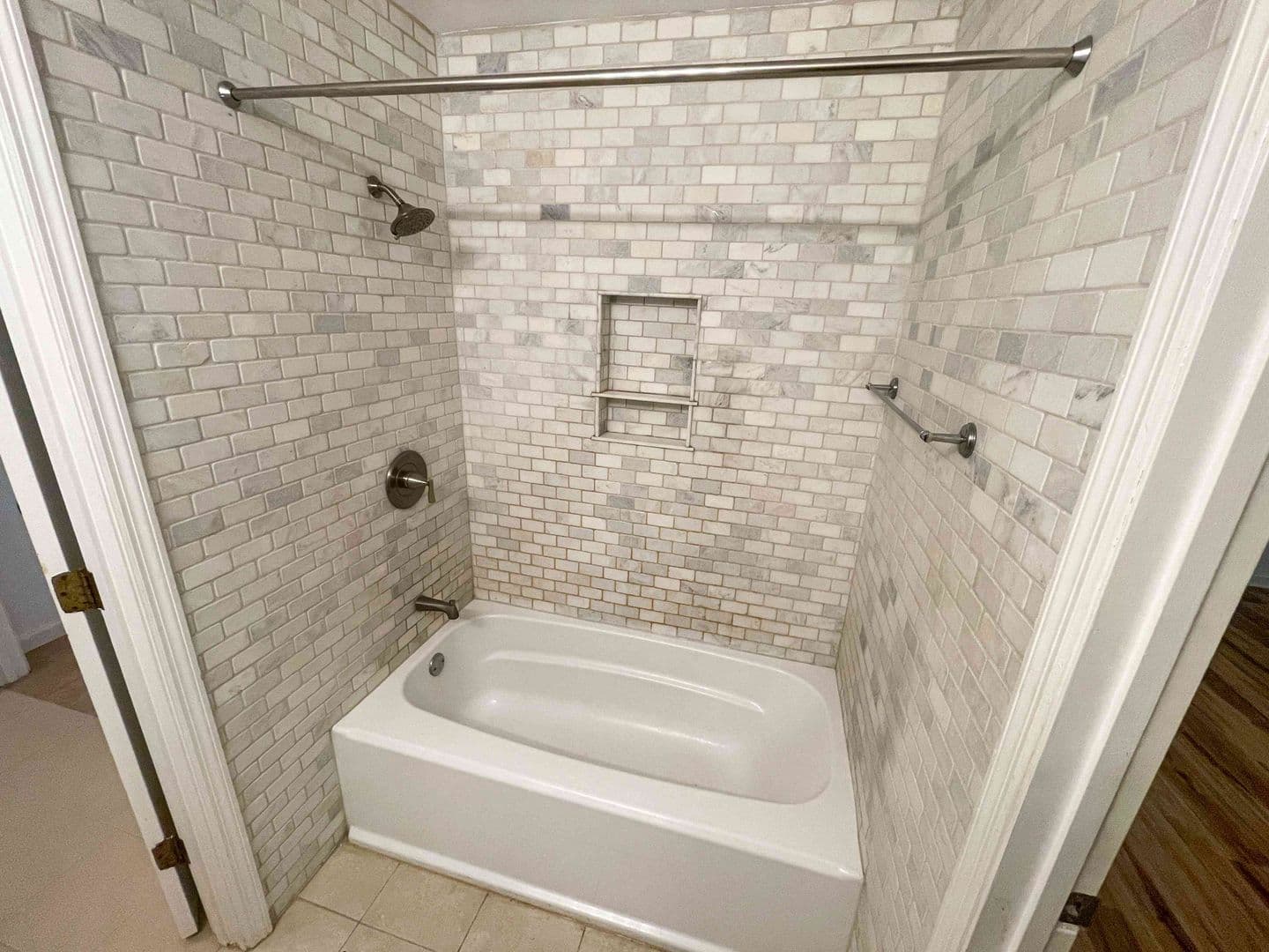 Marietta House: 1454 Hembree Station Dr