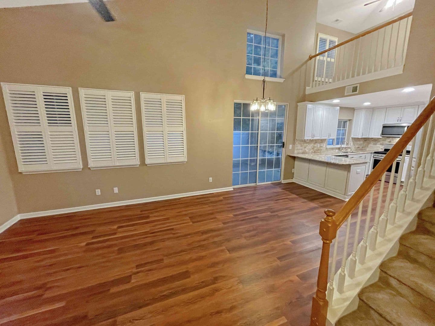Acworth House: 182 Windcroft Court