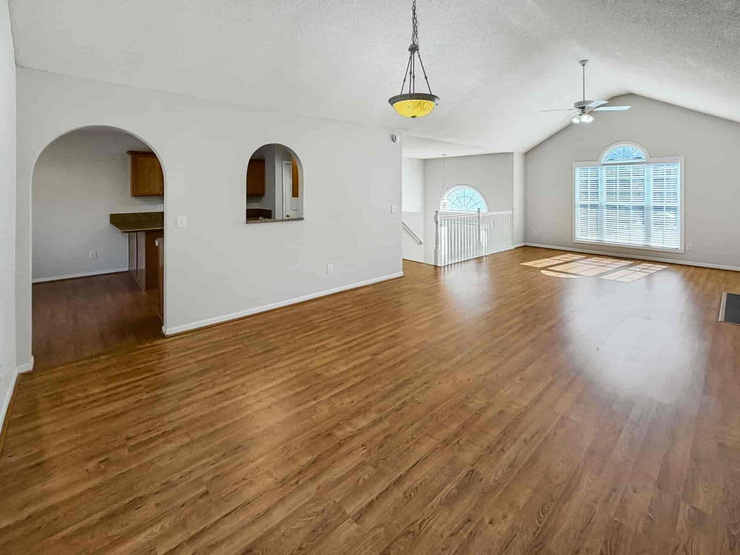 Austell House: 4902 Jocks Ln