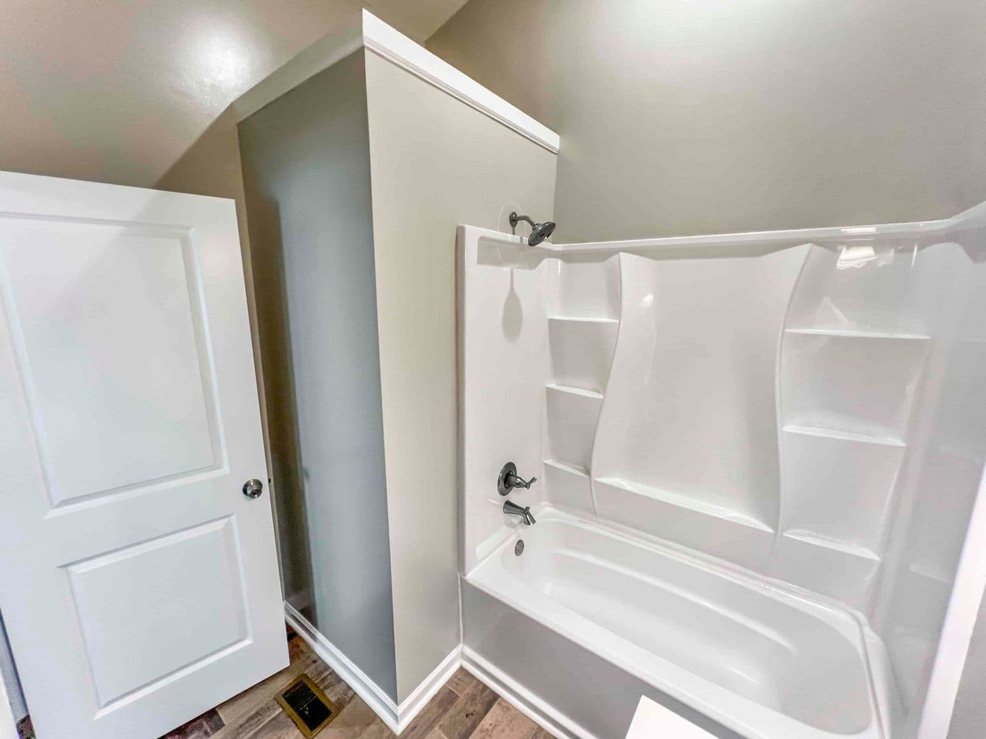 Cartersville House: 18 Mockingbird Drive