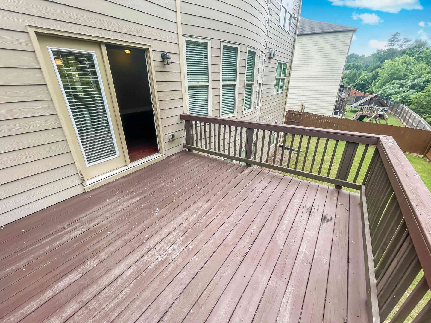 Cumming House: 5840 Zelkova Drive