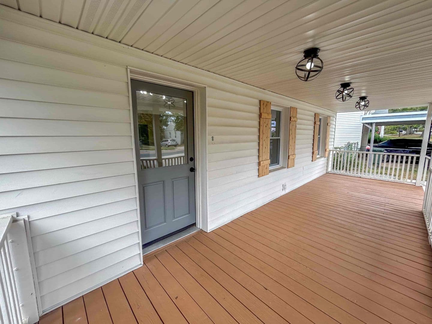 Marietta House: 230 Aviation Rd SE