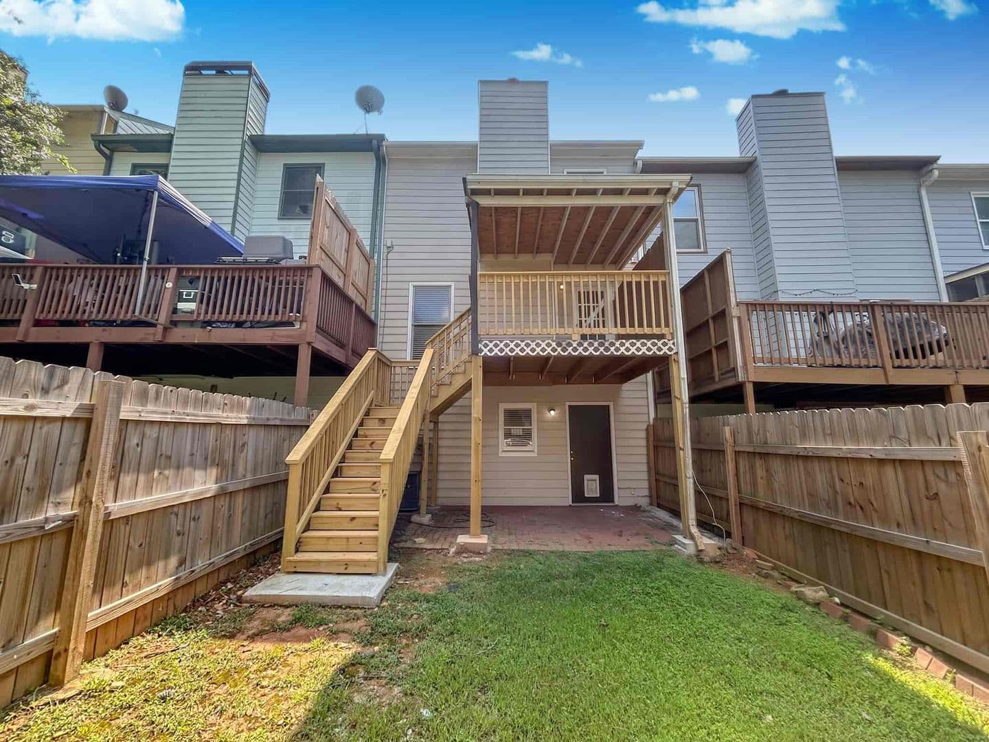 Smyrna House: 1044 Oaks Pkwy Se
