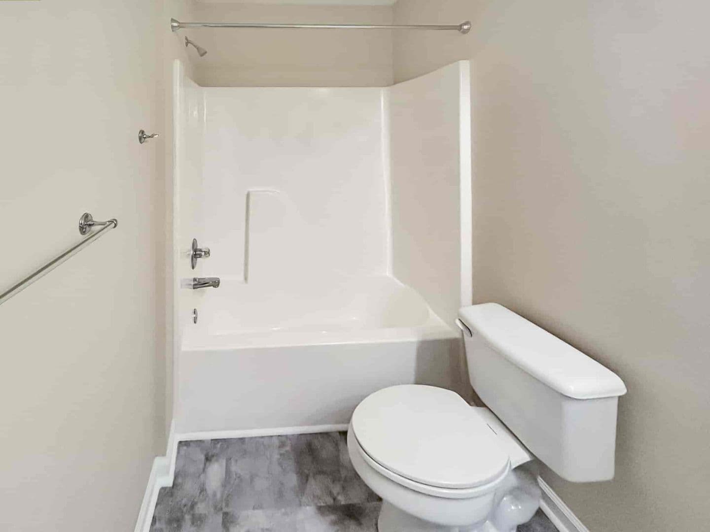 Mableton House: 6090 Farmwood Way SE