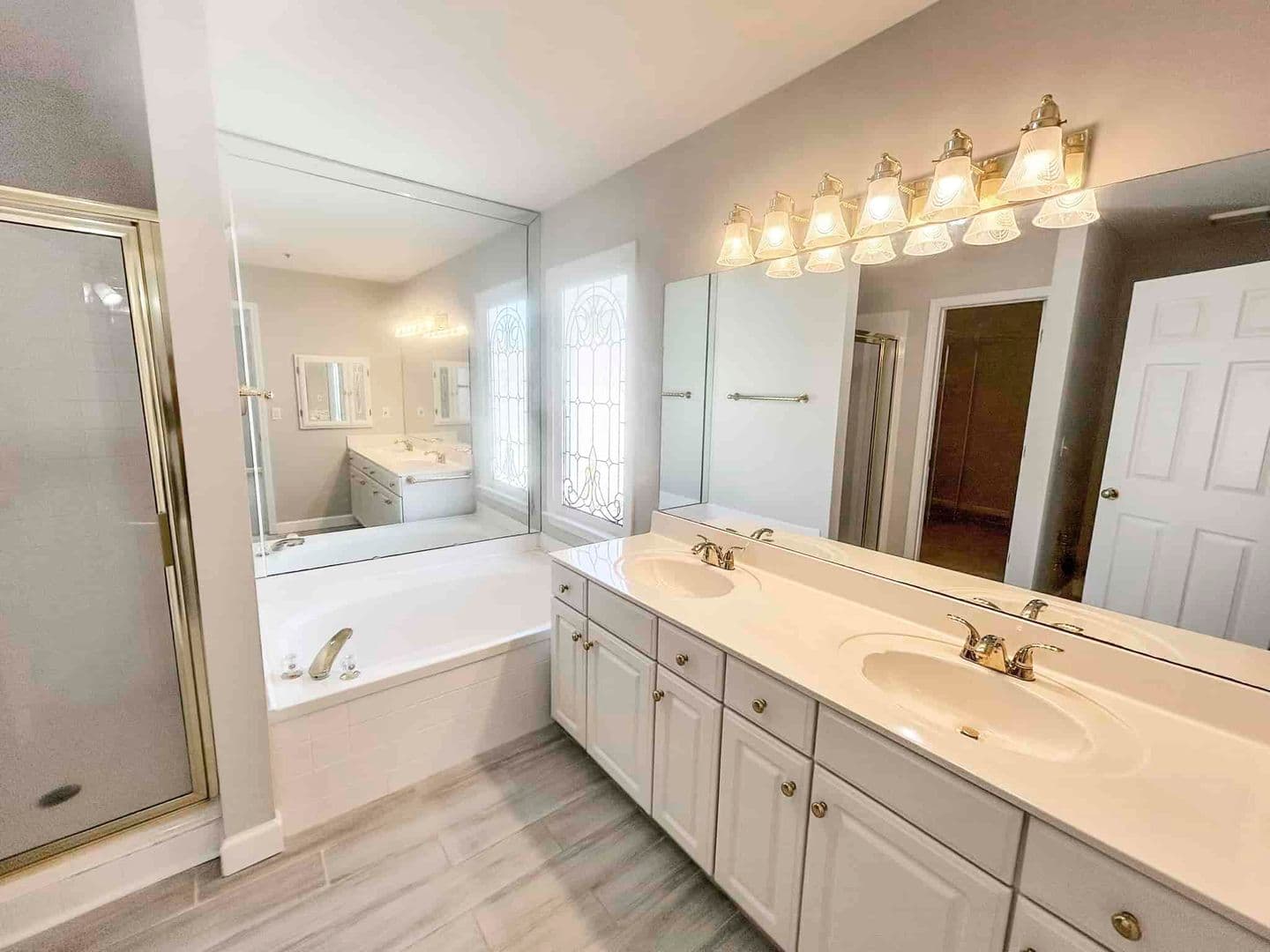 Marietta House: 2092 Drogheda Lane