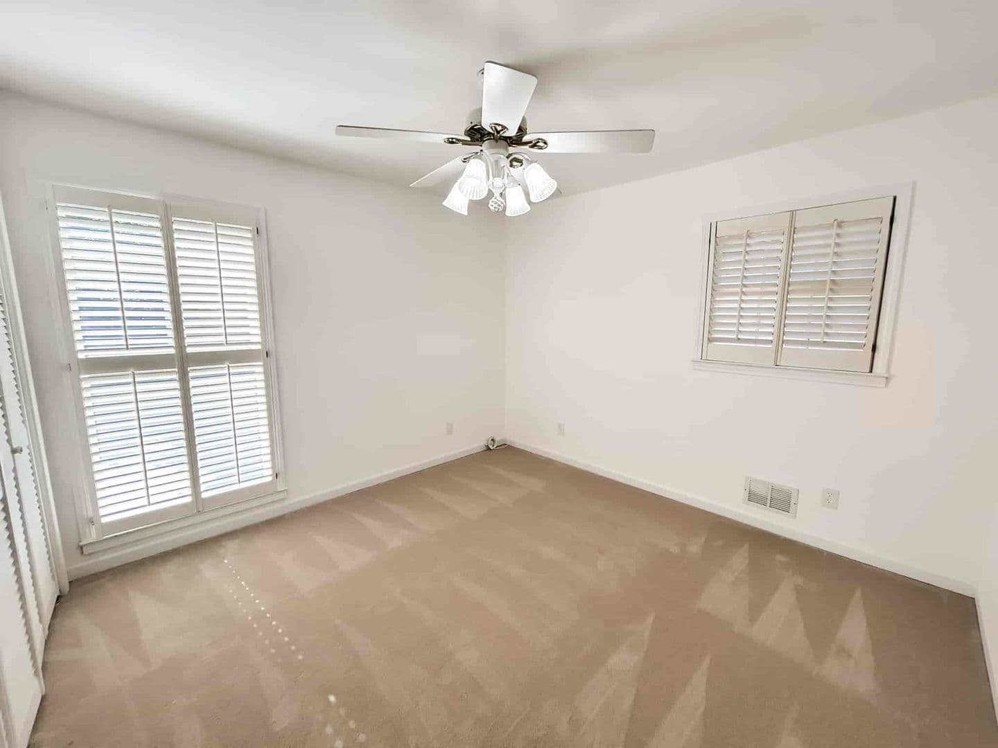 Marietta House: 1330 Woodhill Drive