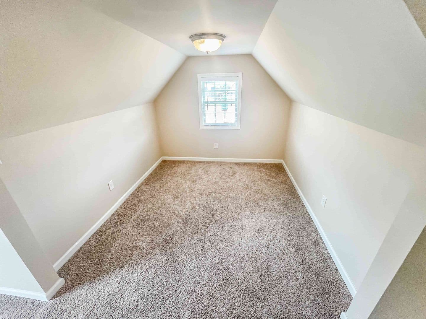 Cumming House: 5840 Zelkova Drive