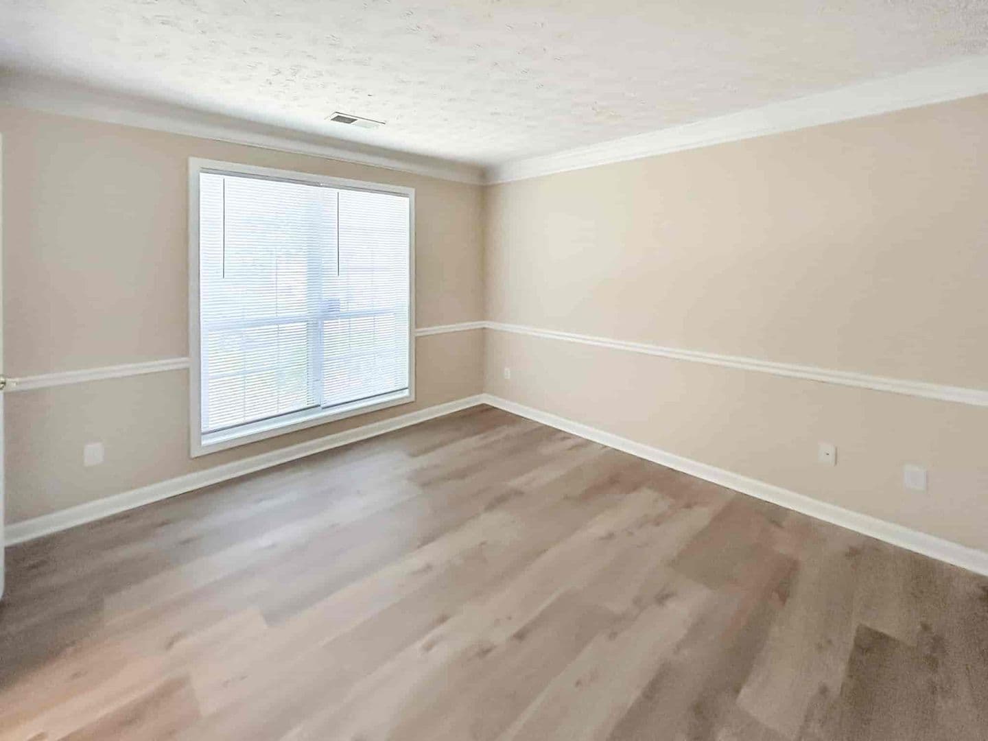Mableton House: 6090 Farmwood Way SE