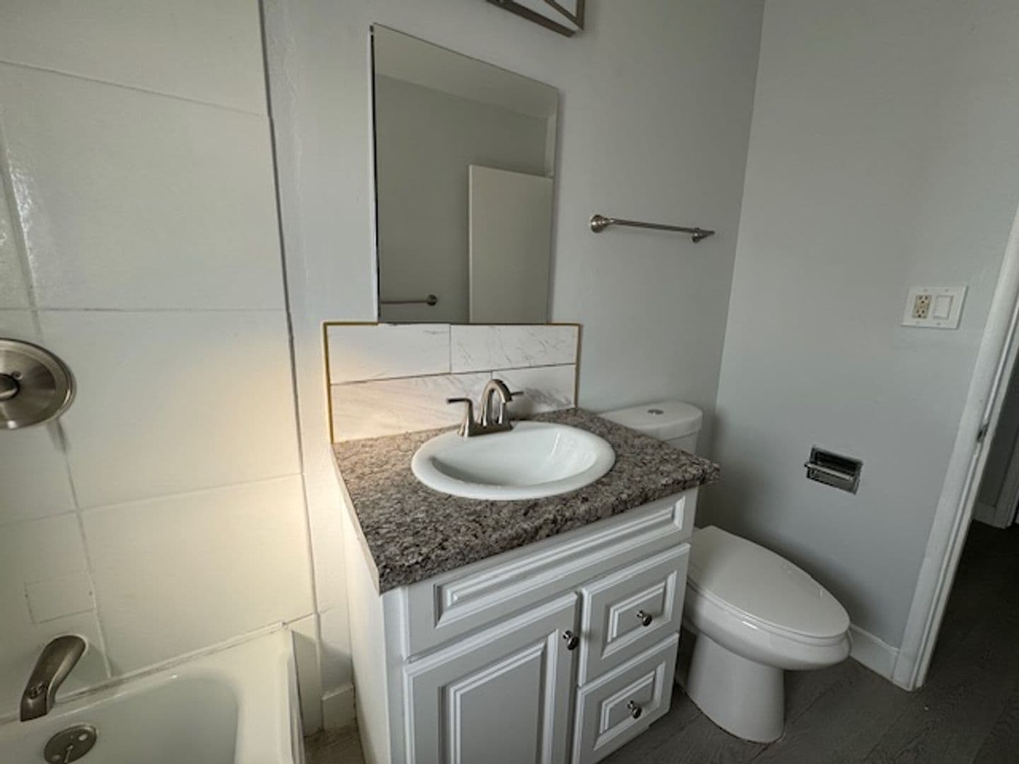 Phoenix Apartment: 433-439 W. Osborn Rd
