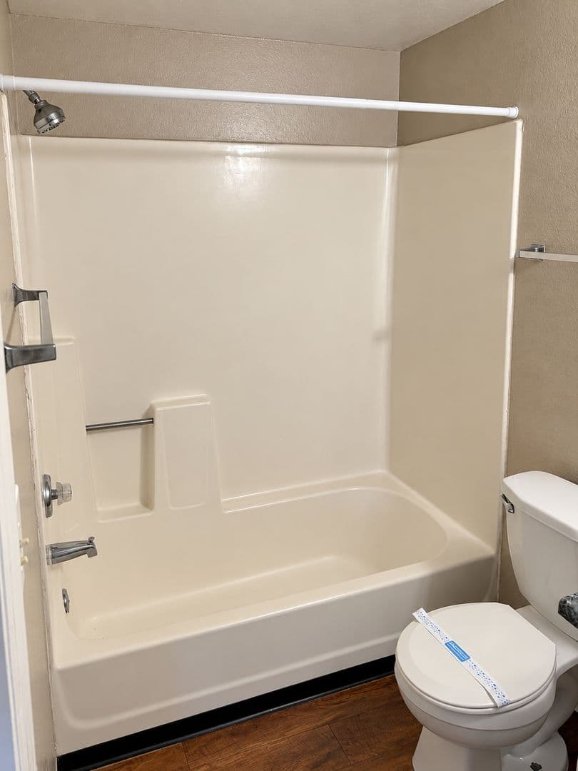 Phoenix Apartment: 1448-1452 E Cinnabar Ave