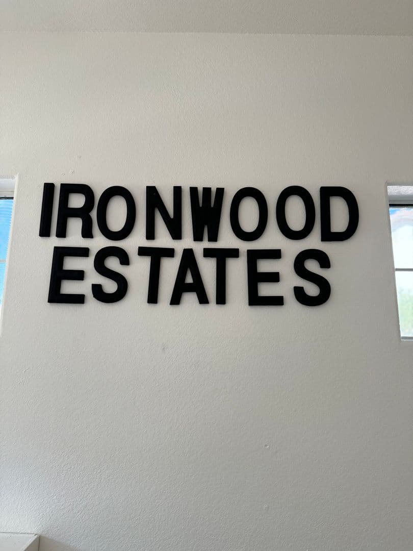 Peoria Townhome: 8930 W. Monroe St
