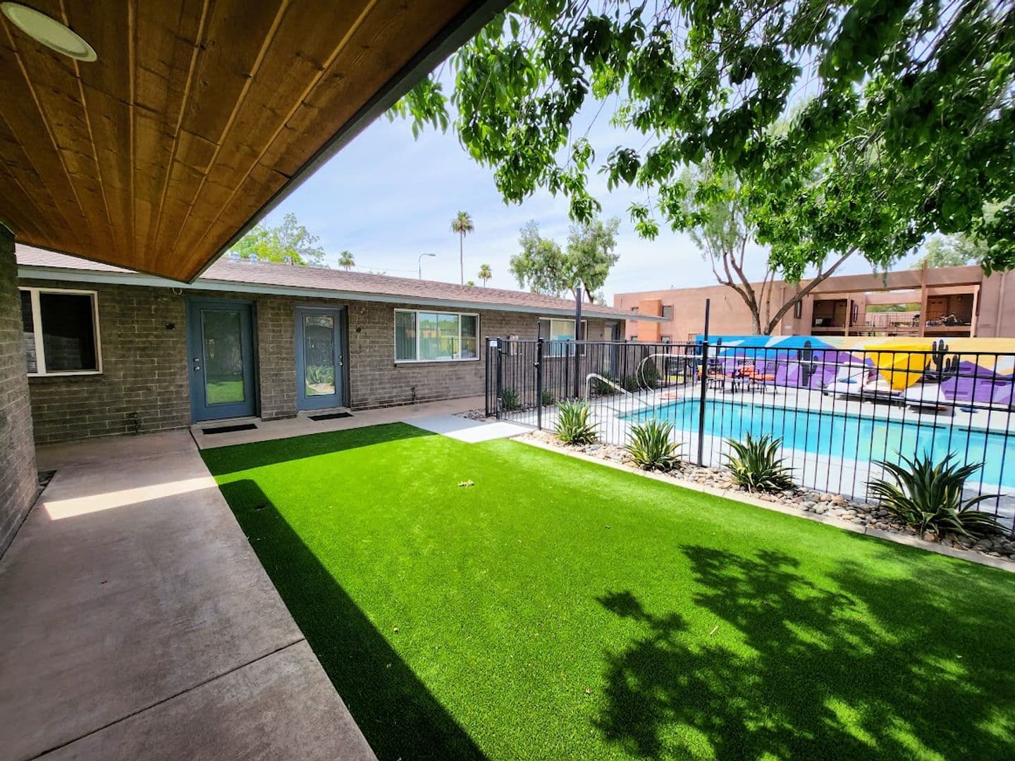 Tempe Apartment: 402 S. Beck Ave