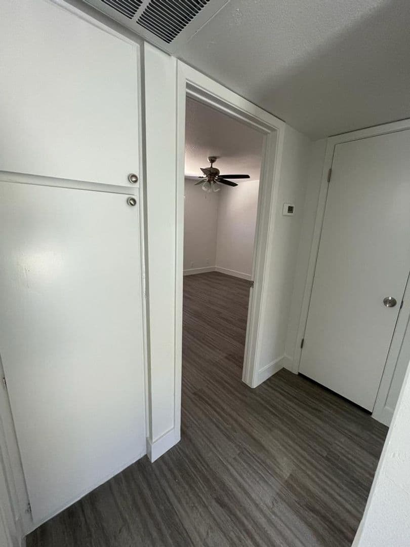 Mesa Apartment: 617-633 W. 5th Ave