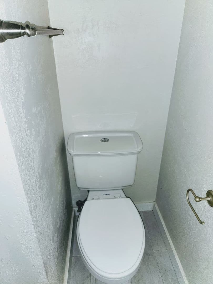 Tempe Apartment: 402 S. Beck Ave