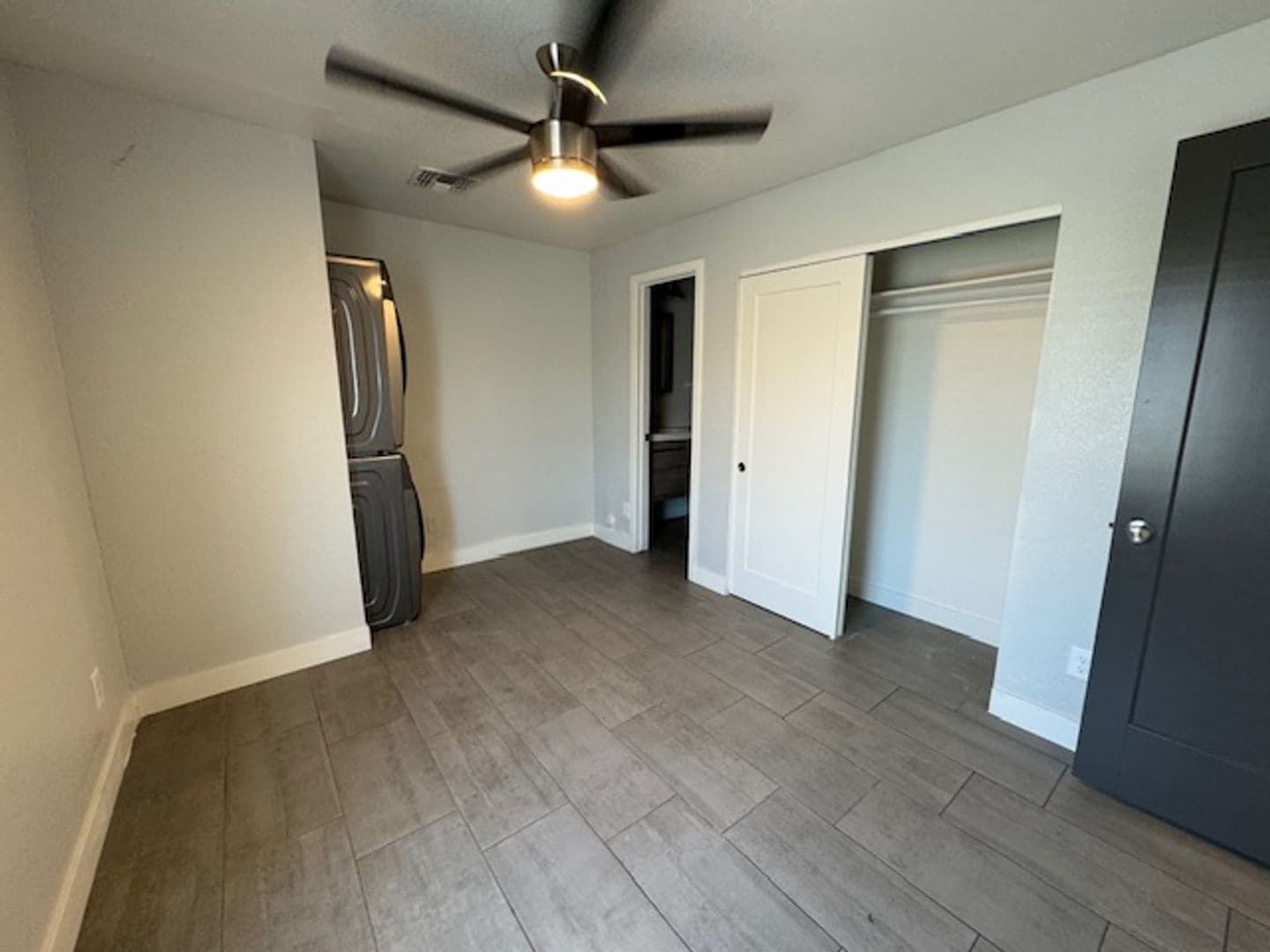 Phoenix Apartment: 646 N. 10th Ave