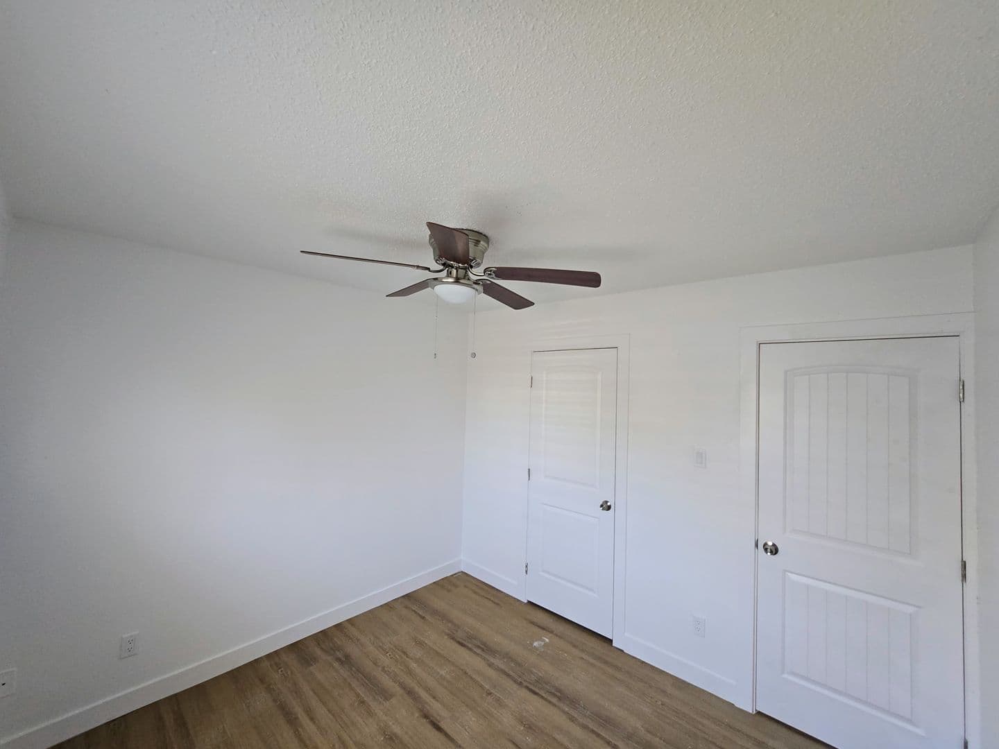 Glendale Apartment: 5623 W. Myrtle Ave