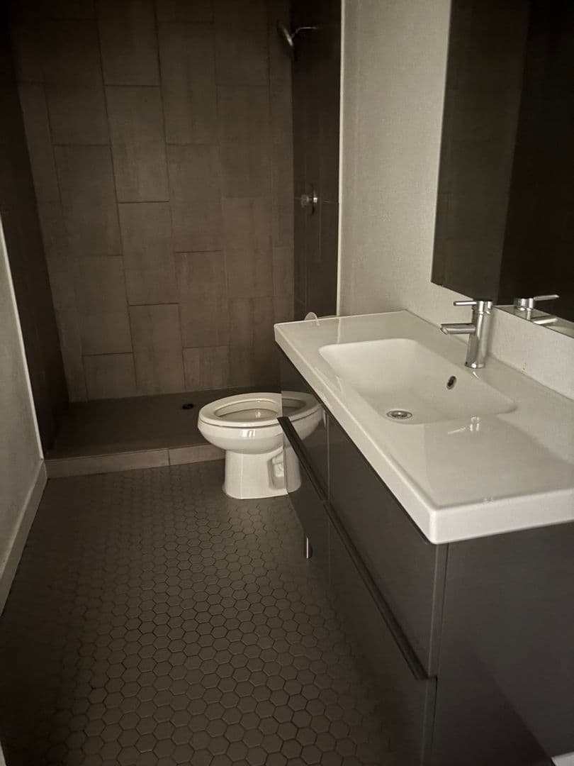Phoenix Apartment: 1805 E Indian School Rd
