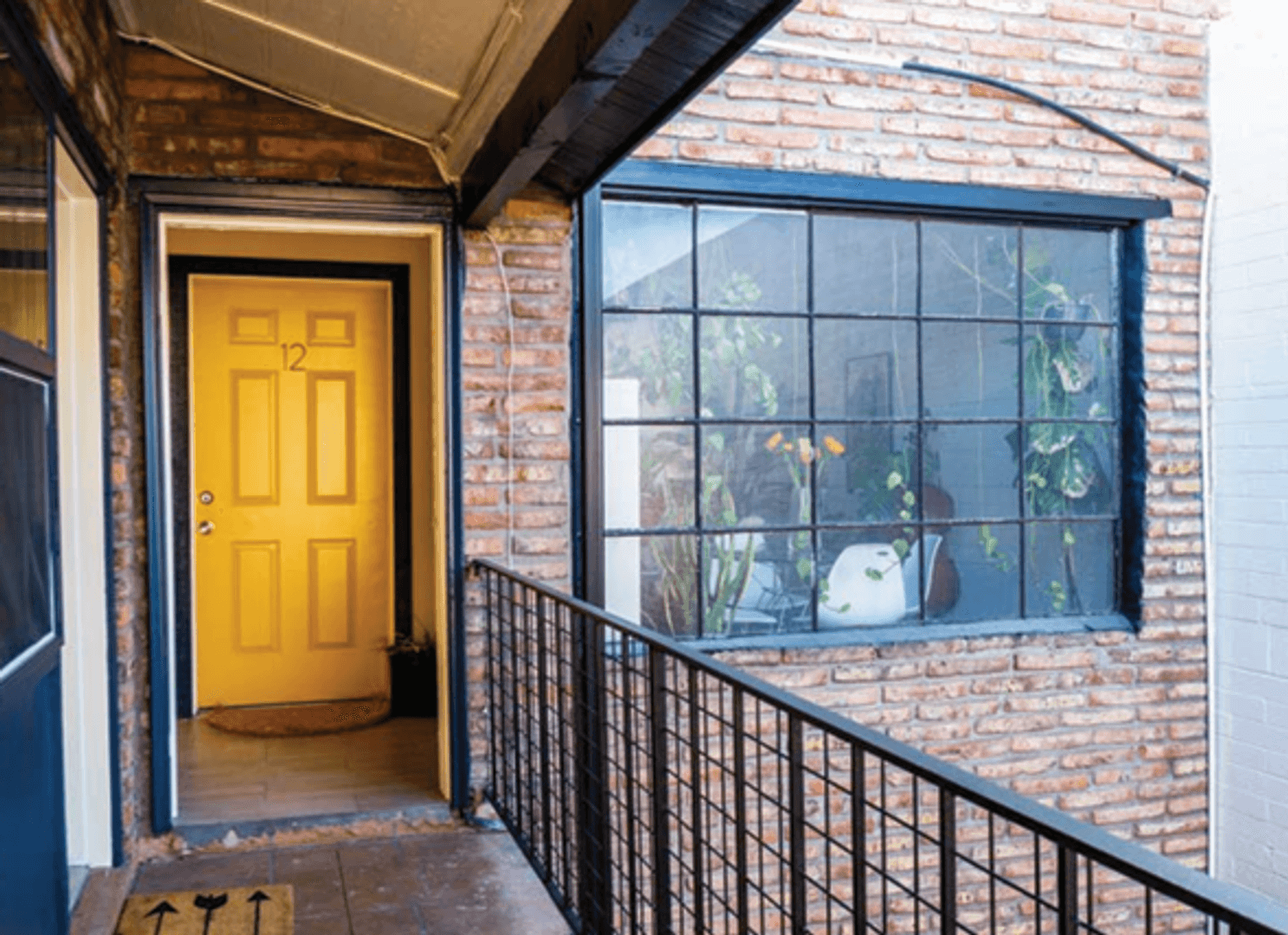 Phoenix Apartment: 1805 E Indian School Rd