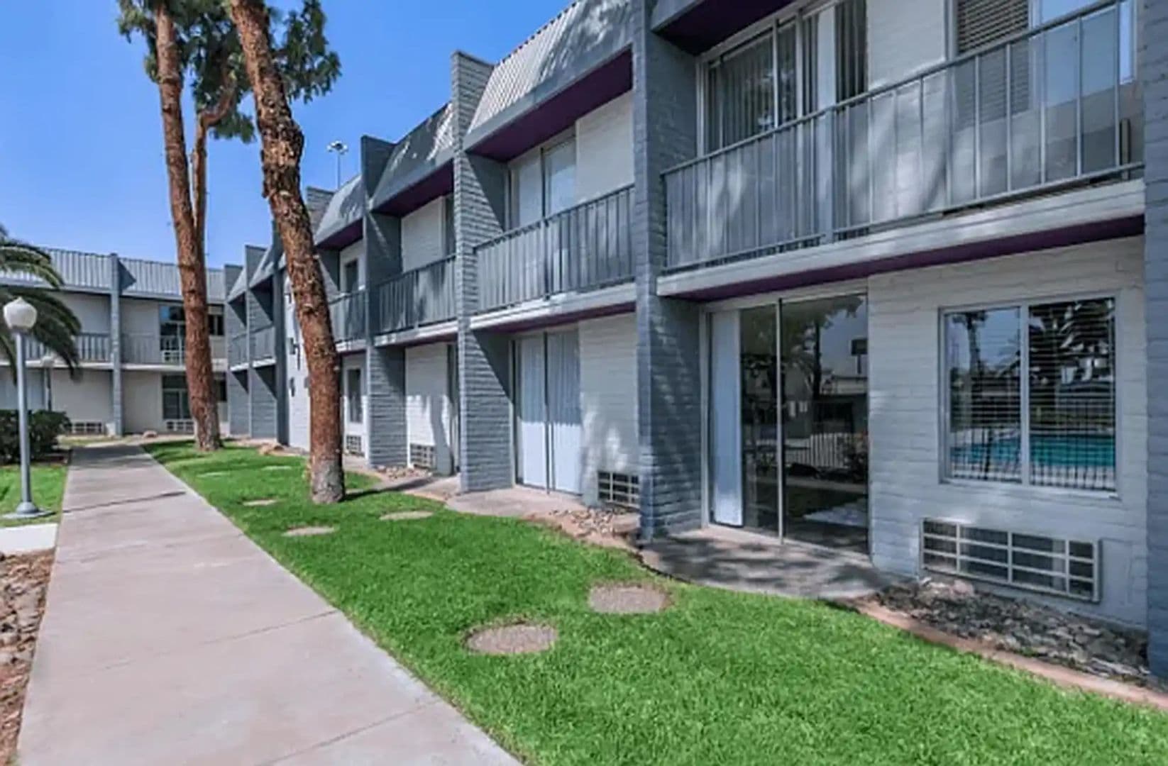 Phoenix Apartment: 2420 W Thomas Rd - 226