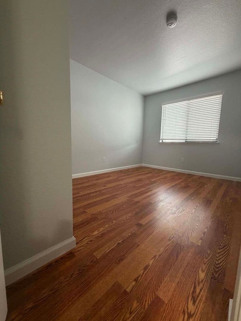 Vallejo House: 1 Frisbie St