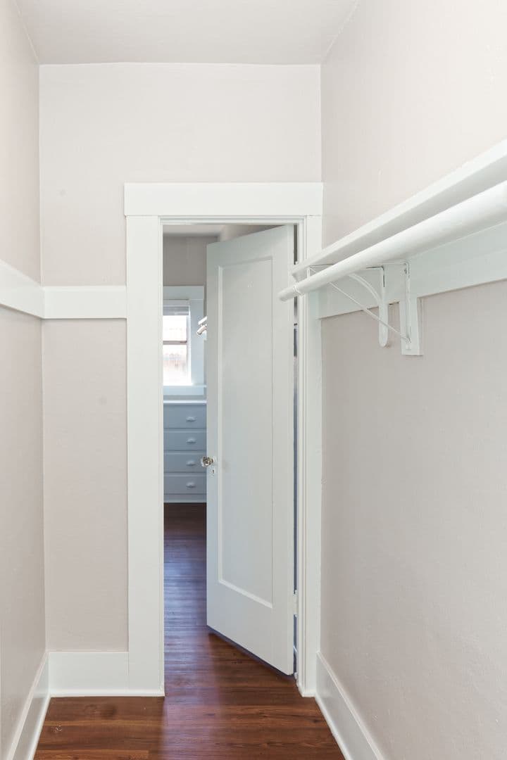 Vallejo Apartment: 807 Sutter St