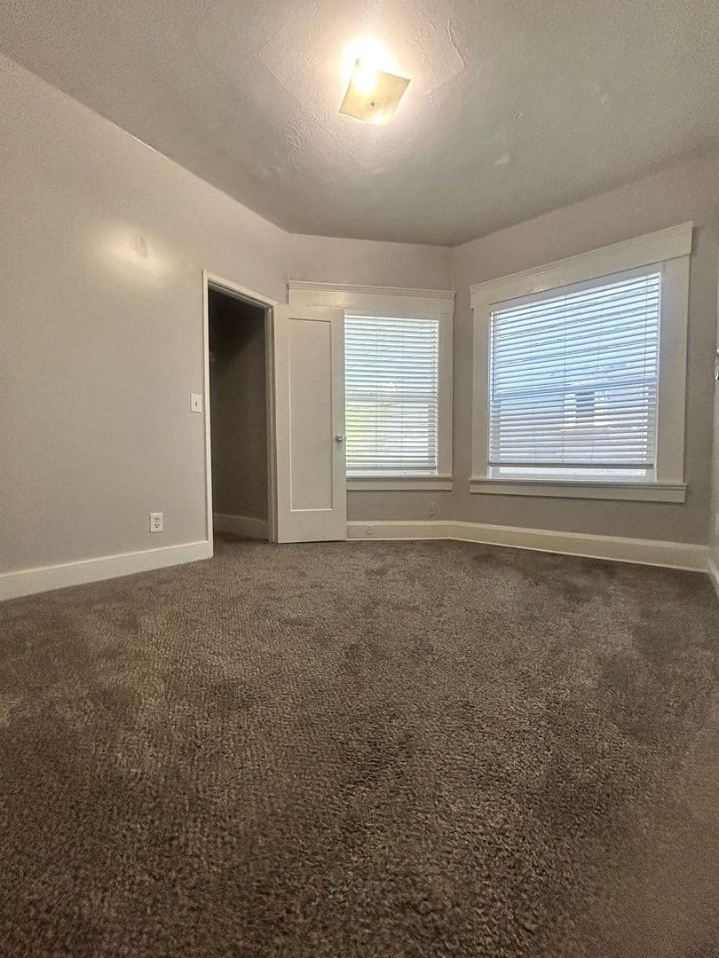 Oakland Apartment: 518 28th Street