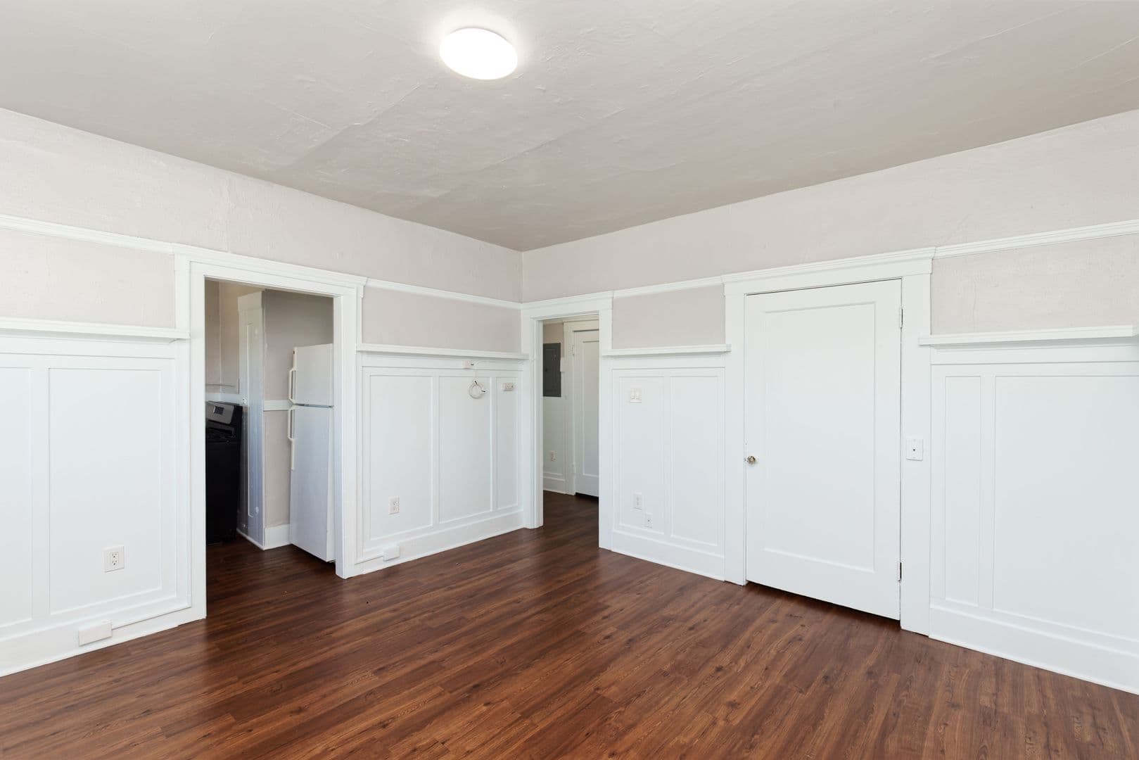 Vallejo Apartment: 807 Sutter St