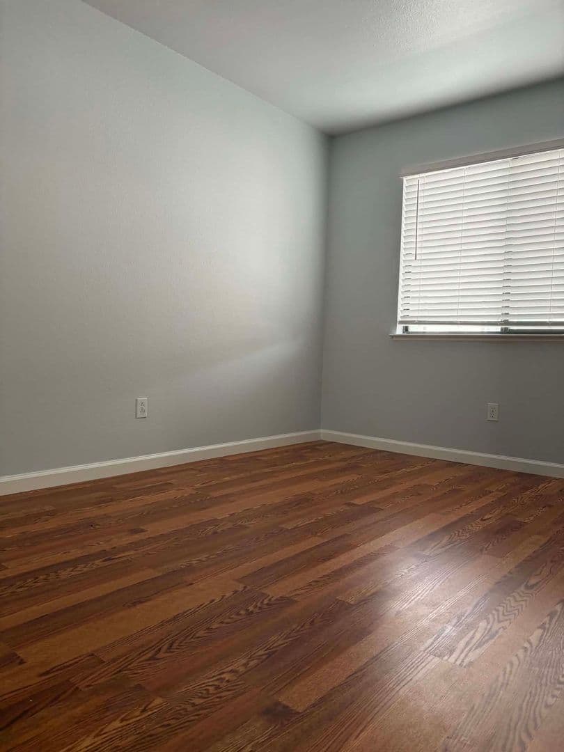 Vallejo House: 1 Frisbie St