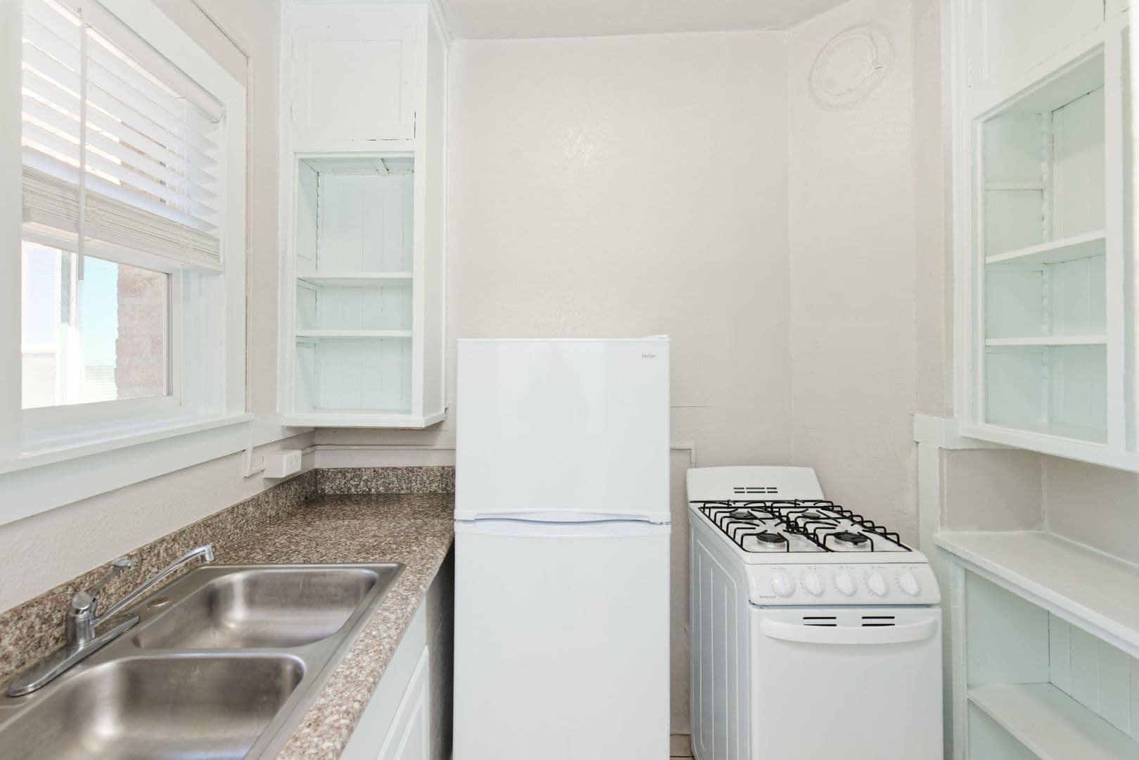 Vallejo Apartment: 545 Georgia St